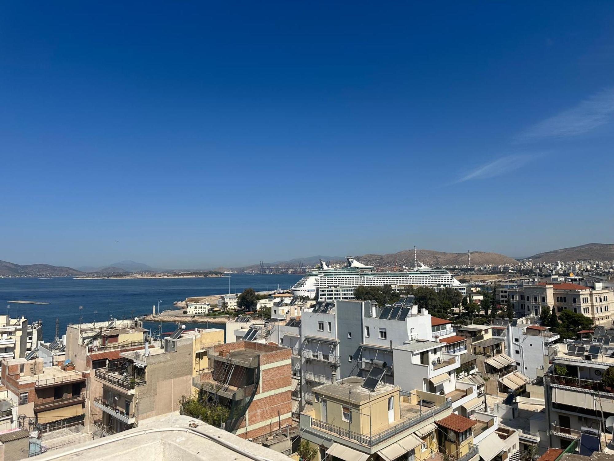 Lux Apartment Next To The Sea بيرايوس المظهر الخارجي الصورة